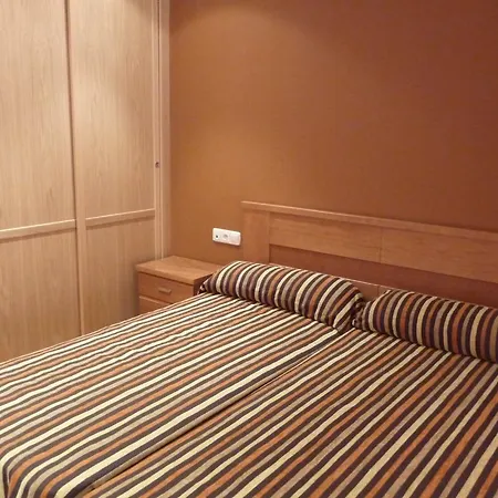Avenida Pineta ビエルサ